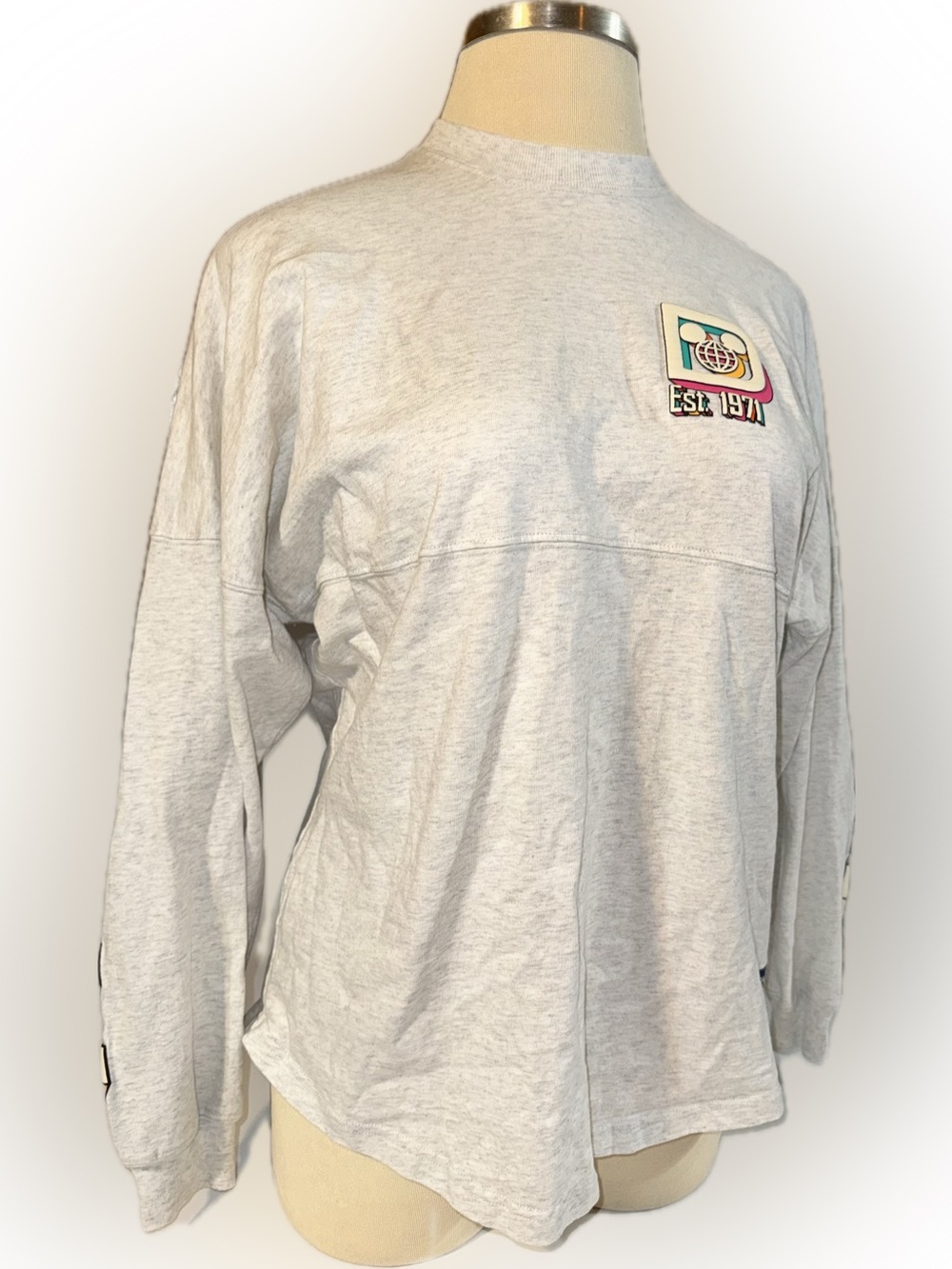 Women’s Heather Gray Retro Puff Print Walt Disney World Spirit Jersey size M